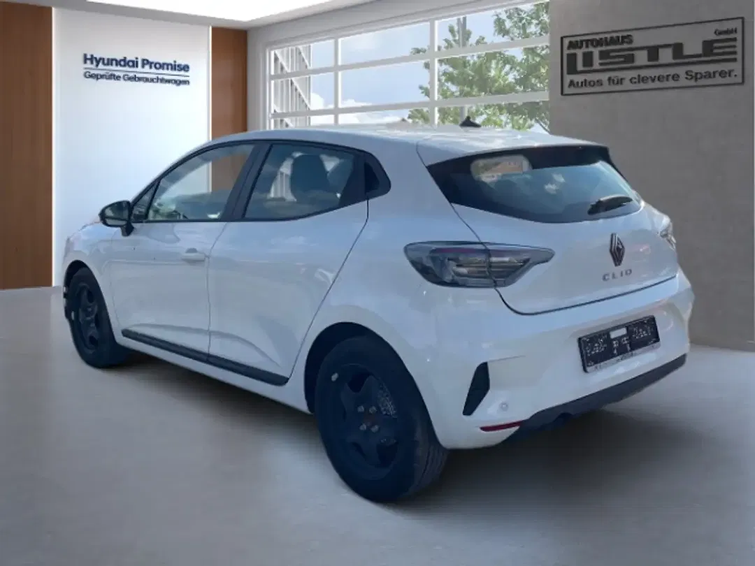 Renault Clio - Thumbnail 4