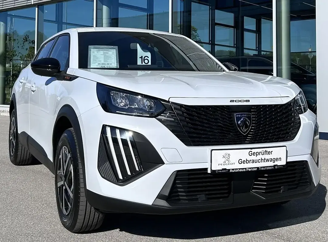 Peugeot 2008 - Thumbnail 1
