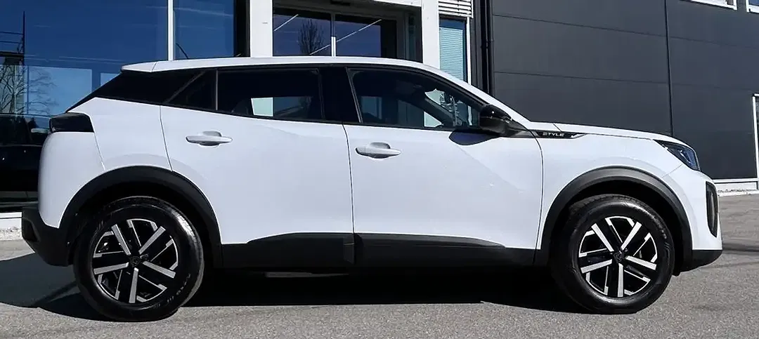 Peugeot 2008 - Thumbnail 6