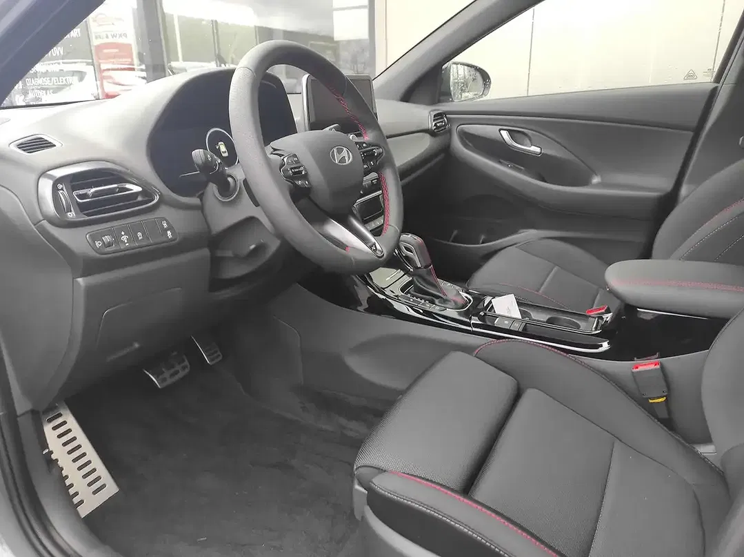 Hyundai i30 - Thumbnail 9
