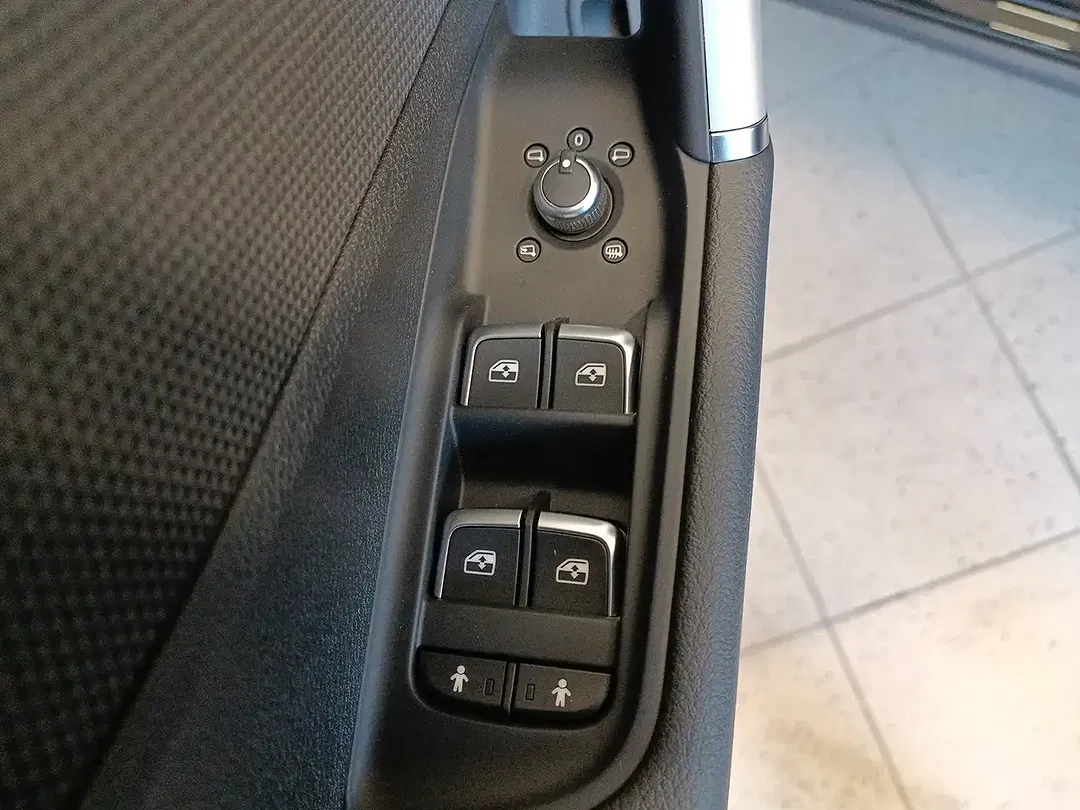 Audi Q2 - Thumbnail 14