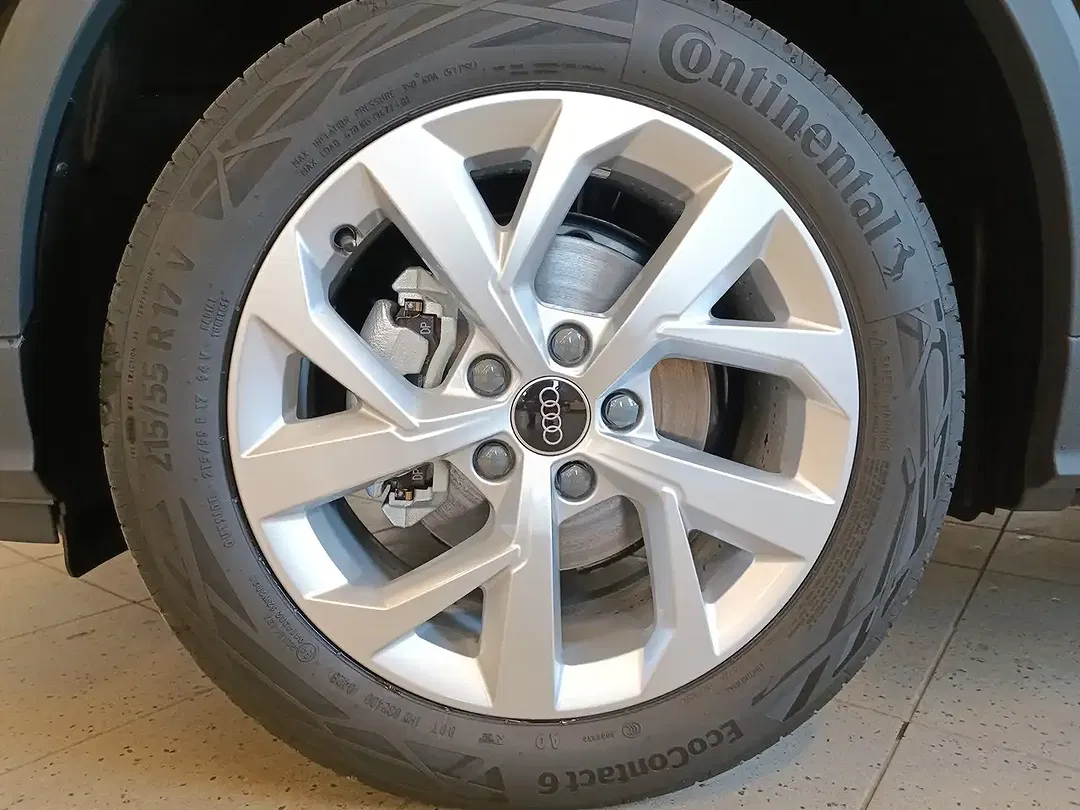 Audi Q2 - Thumbnail 6