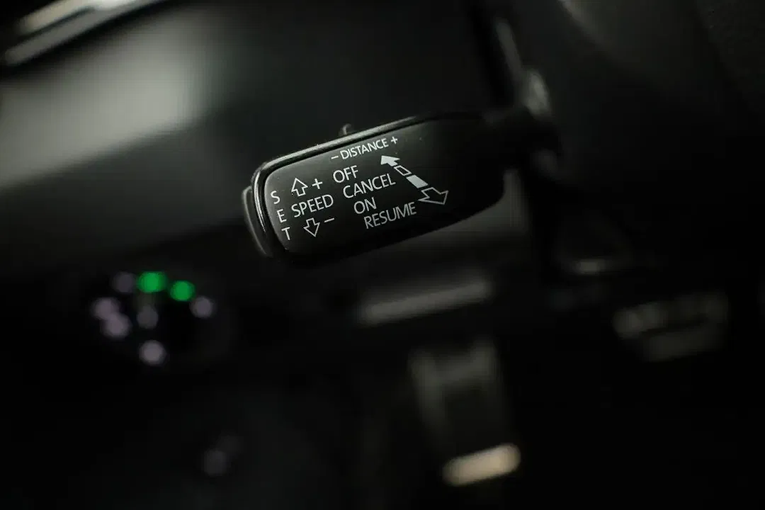 Skoda Karoq - Thumbnail 10