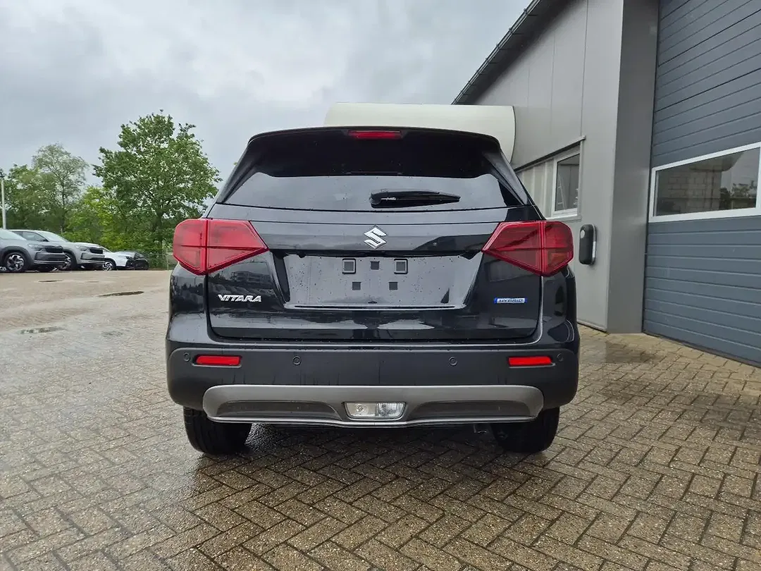 Suzuki Vitara - Thumbnail 4