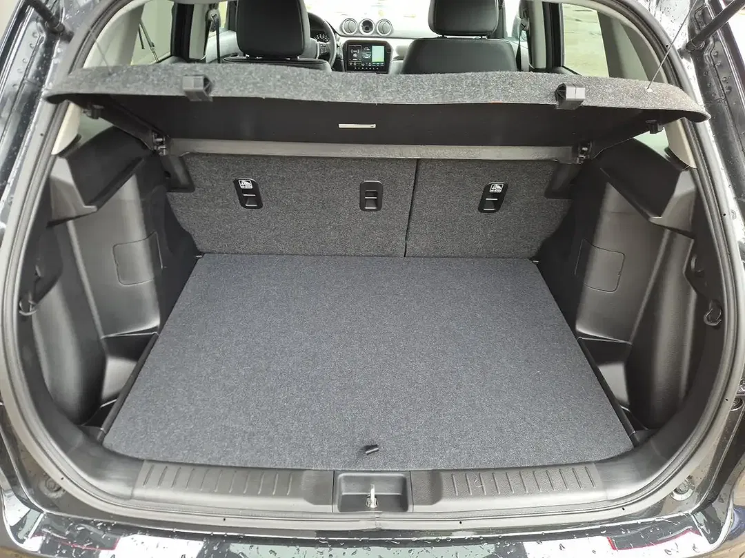 Suzuki Vitara - Thumbnail 9
