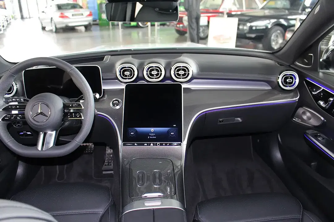 Mercedes-Benz C 220 - Thumbnail 11