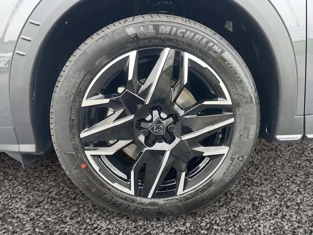 Peugeot 5008 - Thumbnail 7