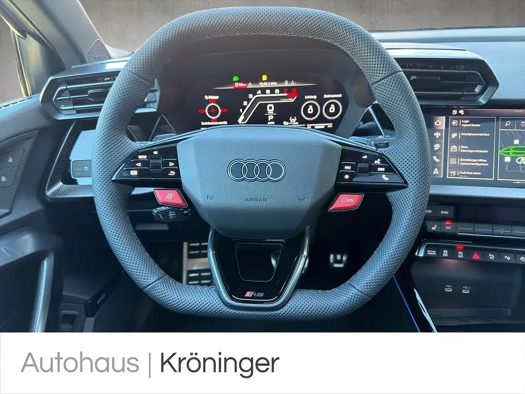 Audi RS3 - Thumbnail 11