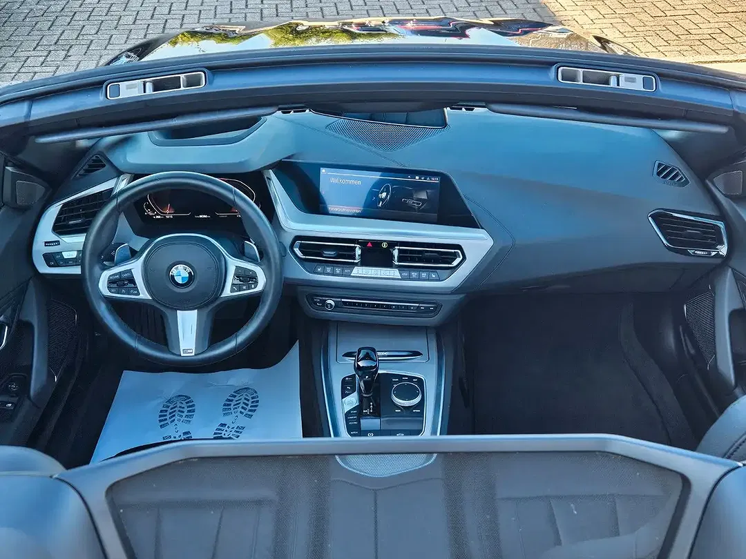 BMW Z4 - Thumbnail 15