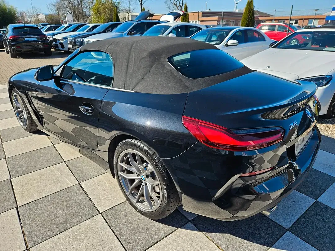 BMW Z4 - Thumbnail 8