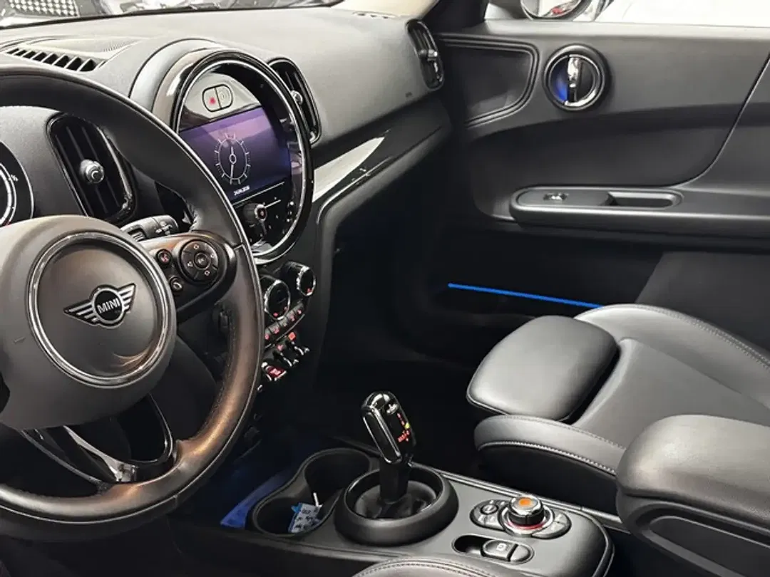 MINI Cooper Countryman - Thumbnail 14
