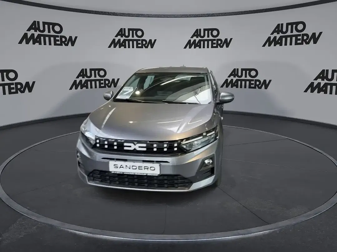 Dacia Sandero - Thumbnail 3