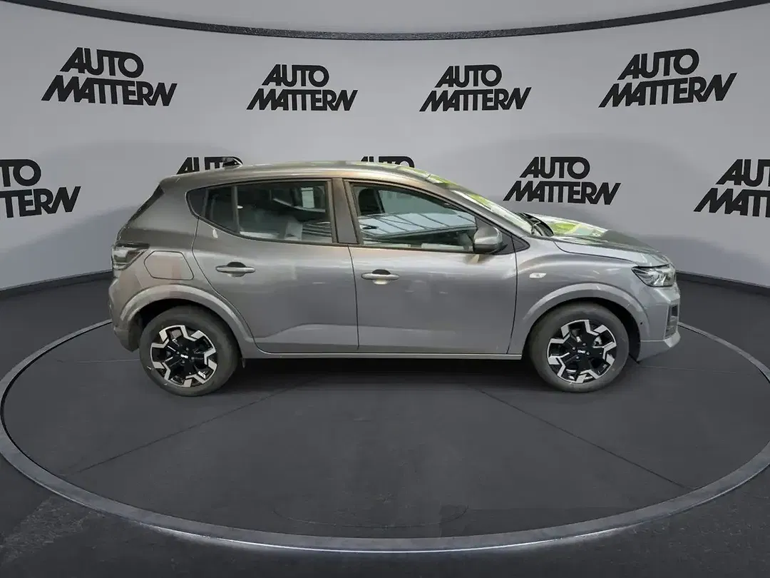 Dacia Sandero - Thumbnail 9