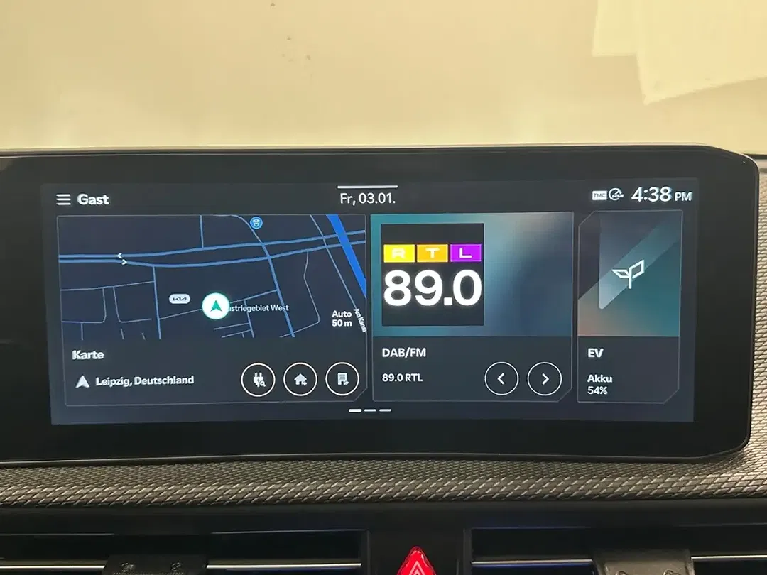 Kia EV6 - Thumbnail 11
