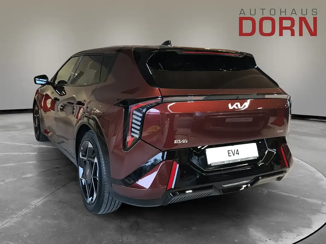 Kia EV4 - Thumbnail 2