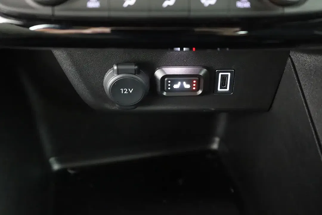 Opel Corsa - Thumbnail 12