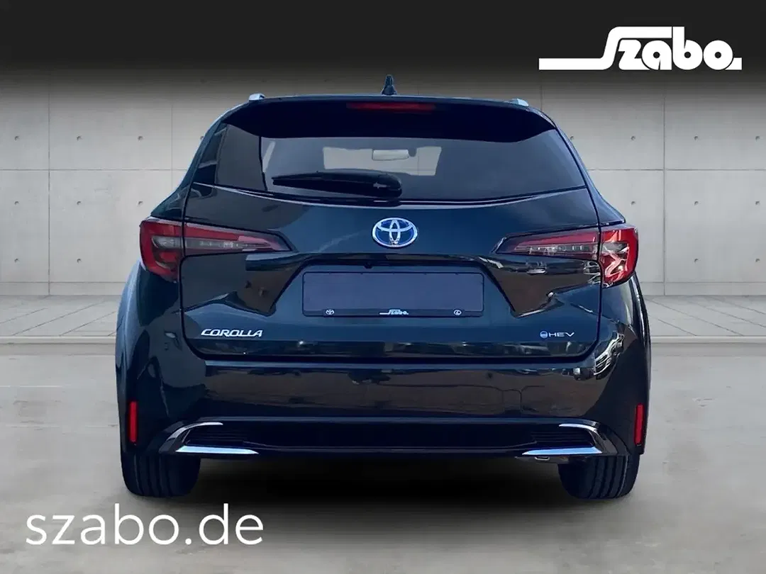 Toyota Corolla - Thumbnail 8