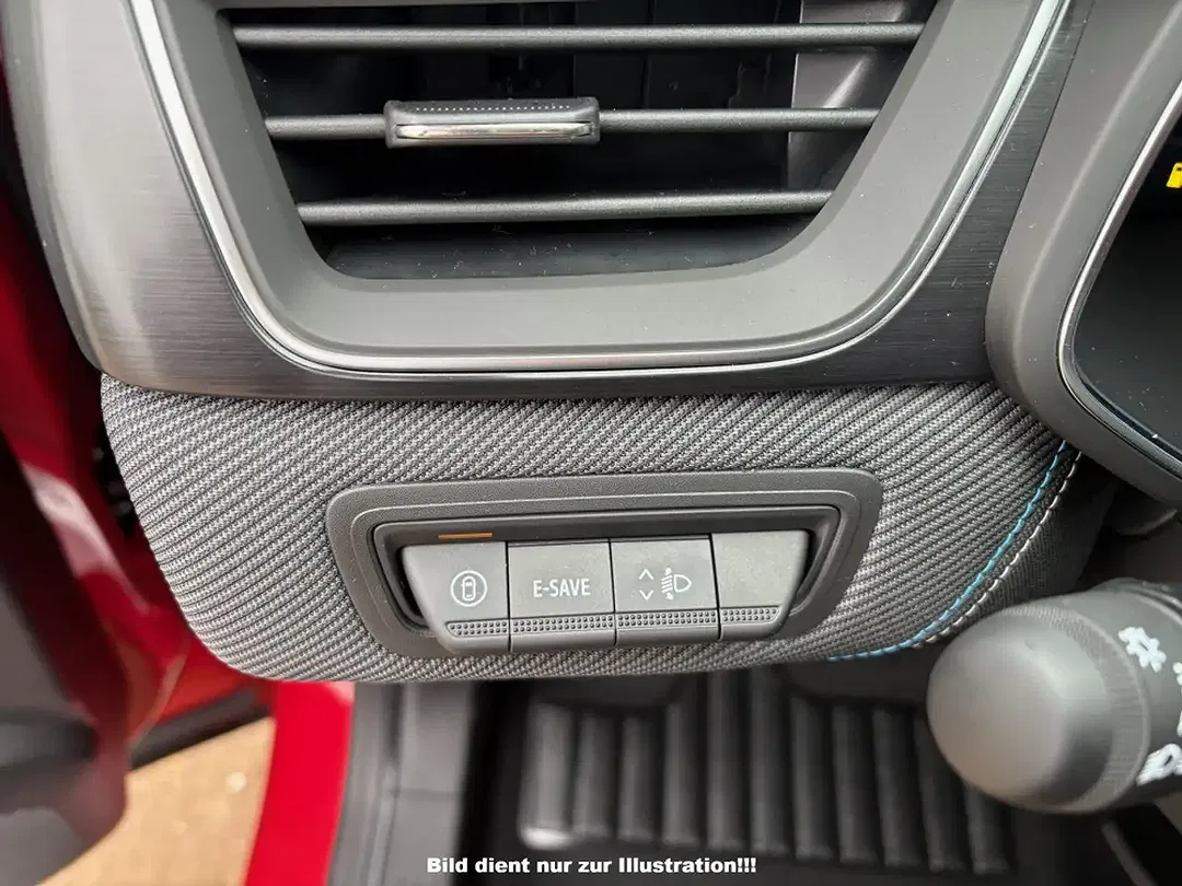 Renault Captur - Thumbnail 12