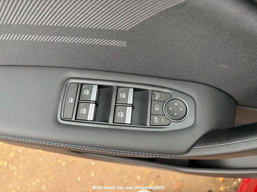 Renault Captur - Thumbnail 13