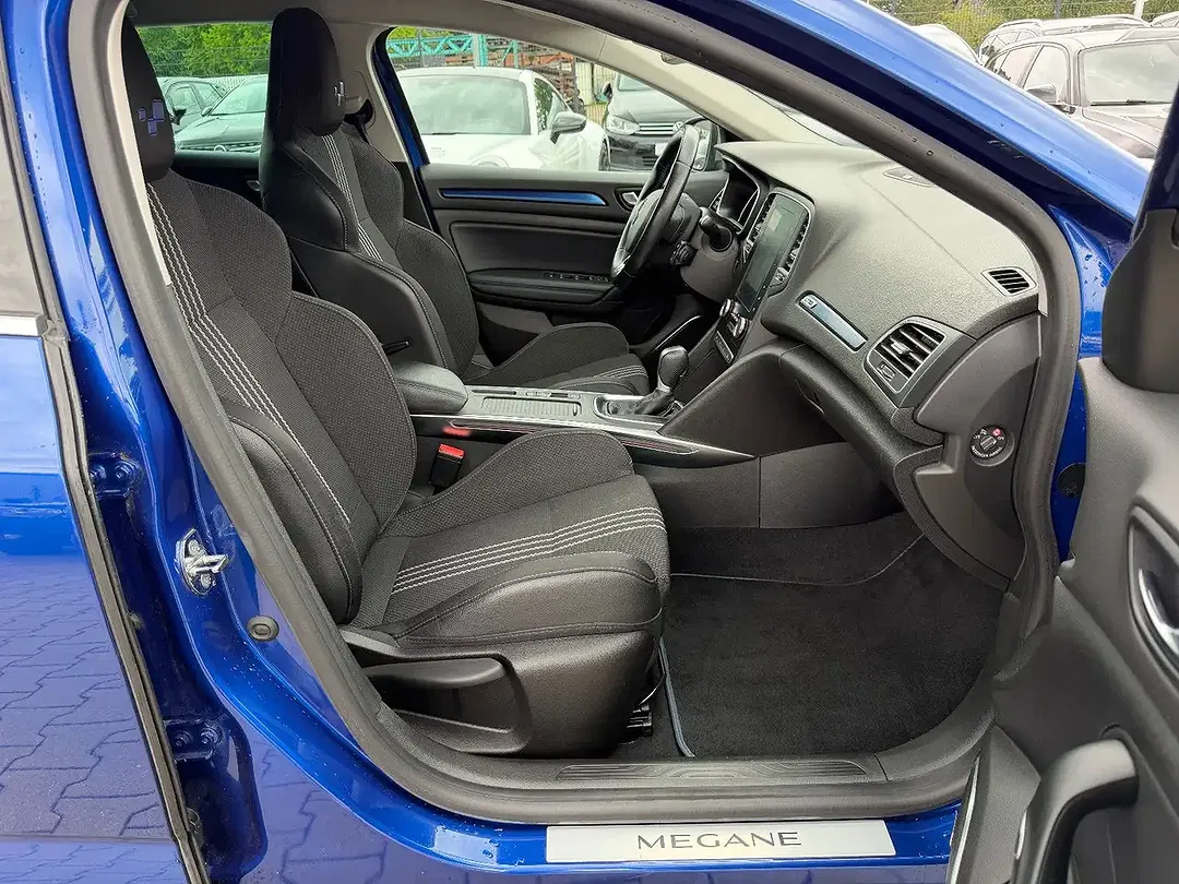 Renault Megane - Thumbnail 11