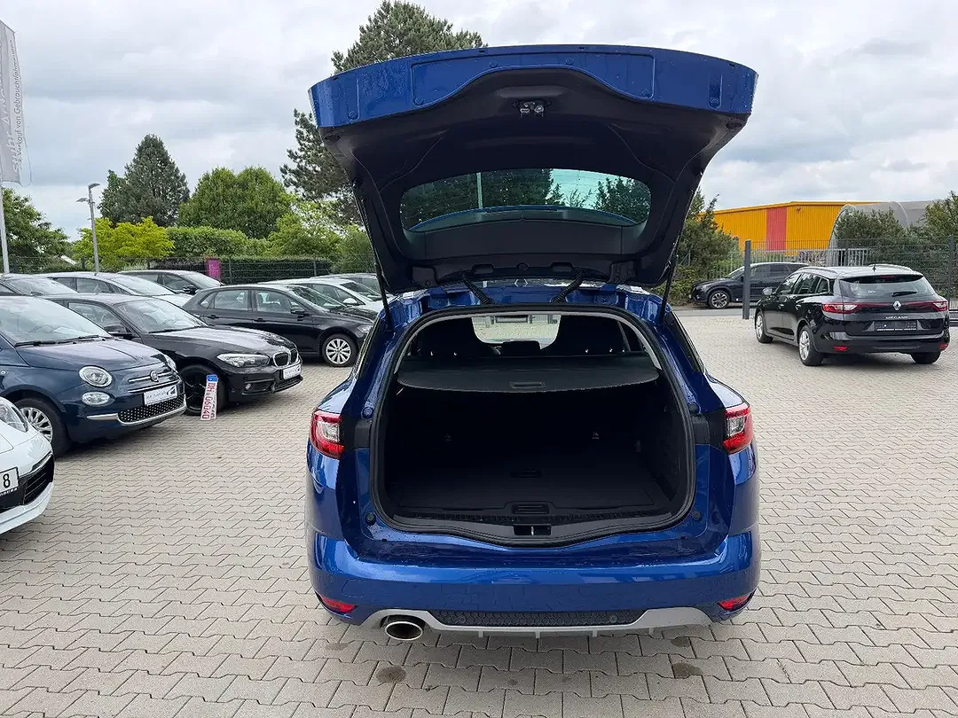 Renault Megane - Thumbnail 8