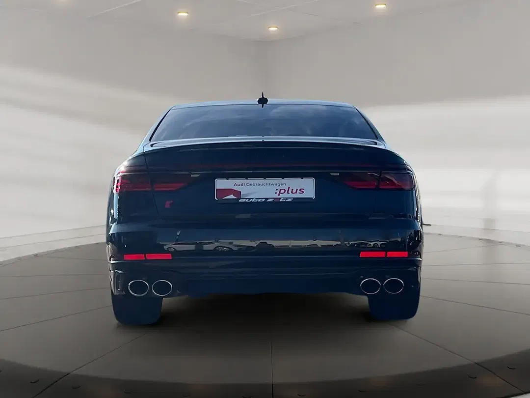Audi S8 - Thumbnail 6
