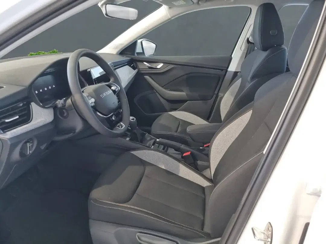 Skoda Scala - Thumbnail 8