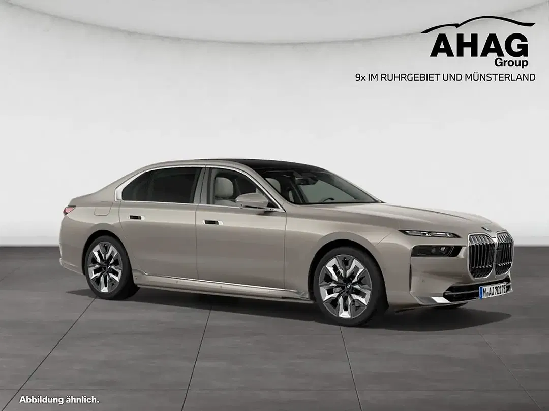 BMW i7 - Thumbnail 9