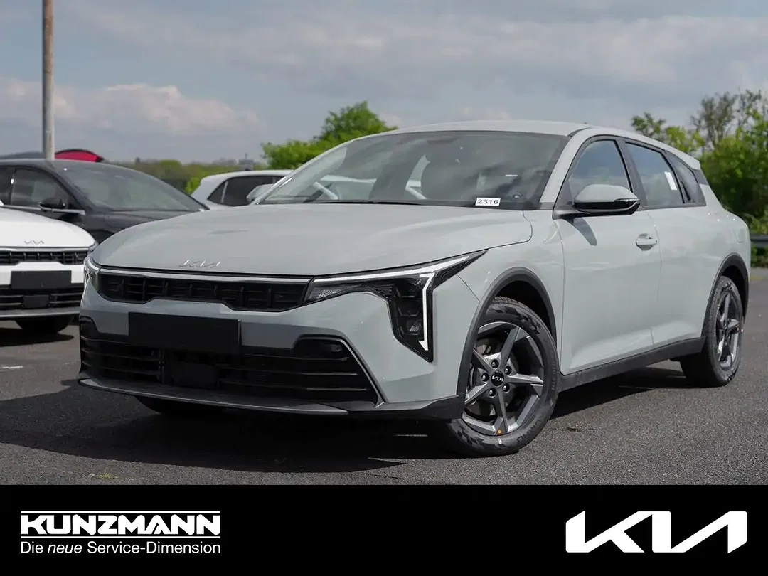 Kia K4 - Afbeelding 1