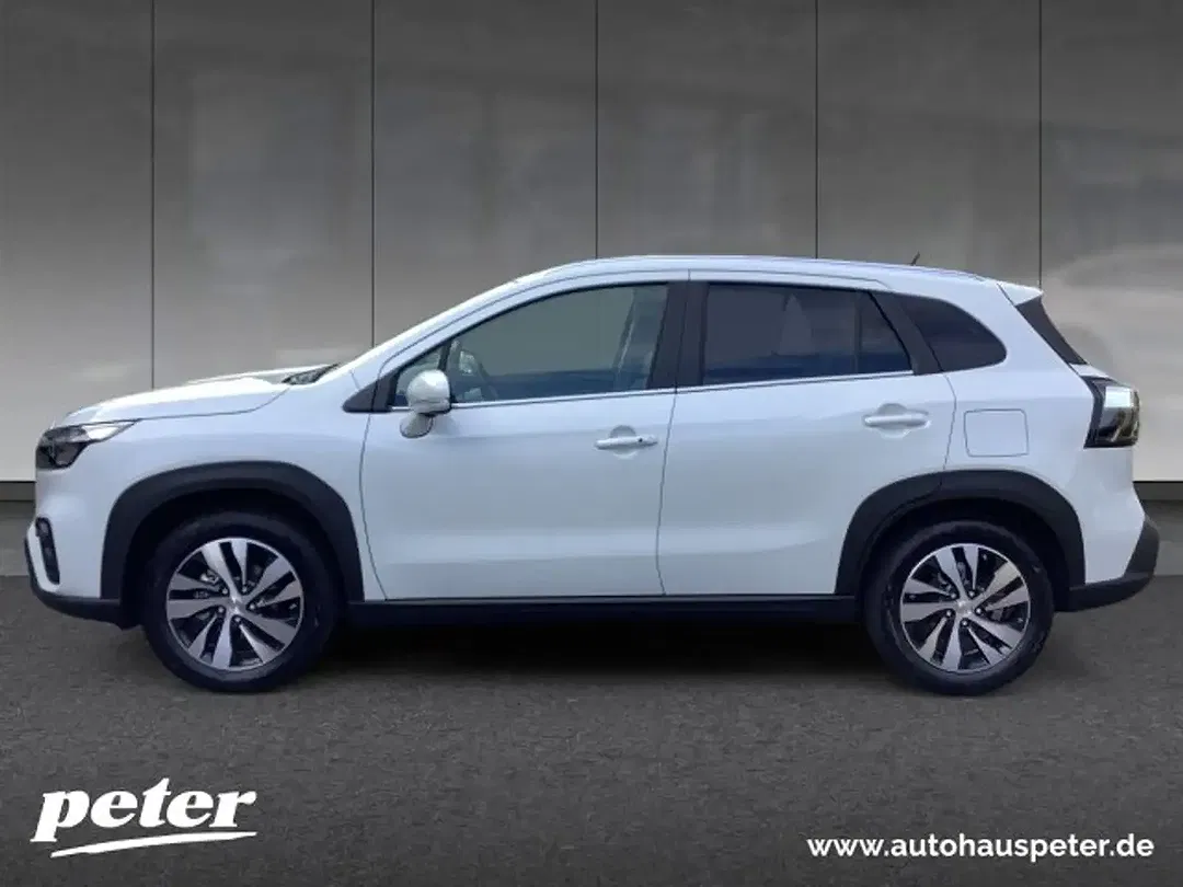 Suzuki SX4 S-Cross - Thumbnail 1
