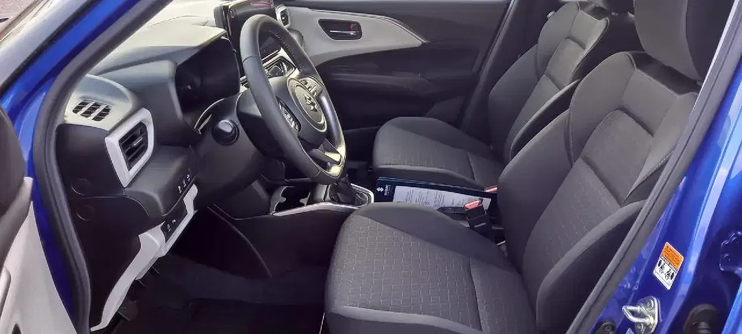 Suzuki Swift - Thumbnail 12