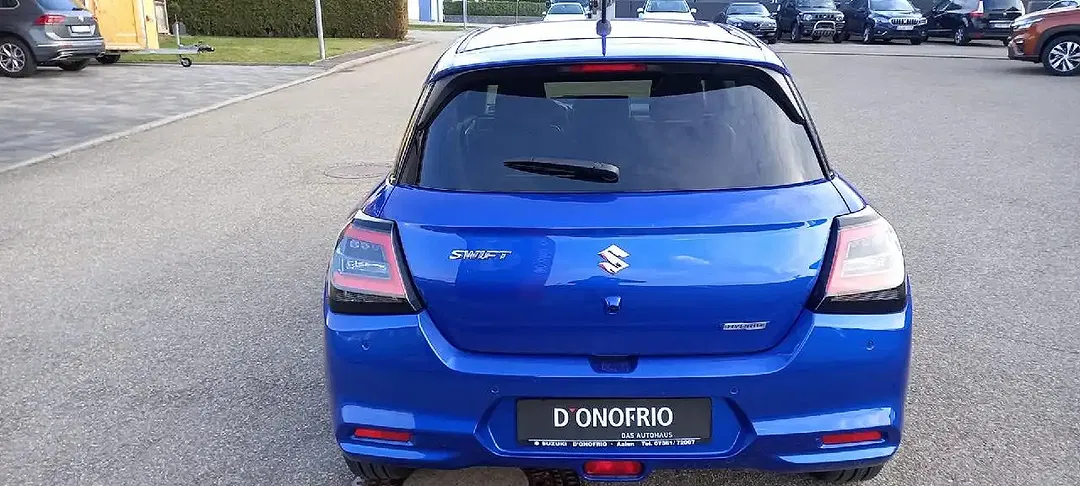 Suzuki Swift - Thumbnail 4
