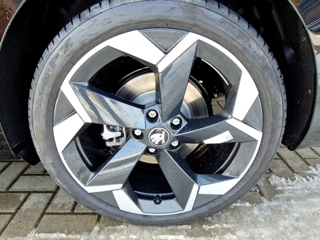 Skoda Superb - Thumbnail 14