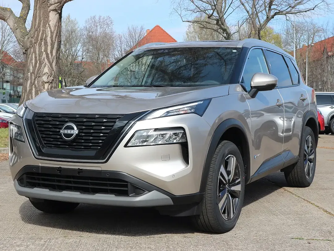 Nissan X-Trail - Thumbnail 2