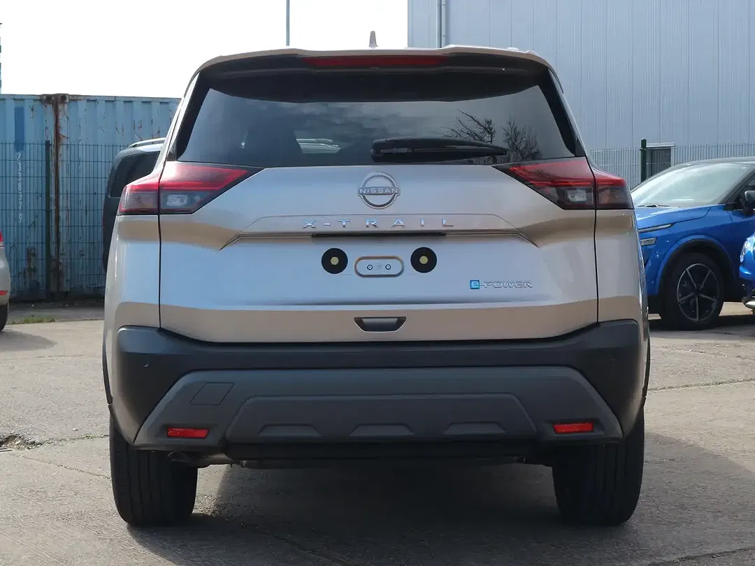 Nissan X-Trail - Thumbnail 6