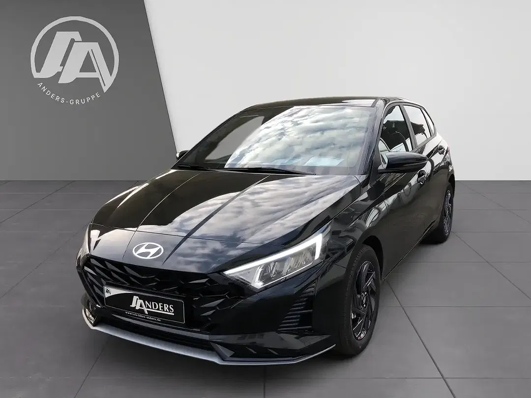 Hyundai i20 - Thumbnail 2