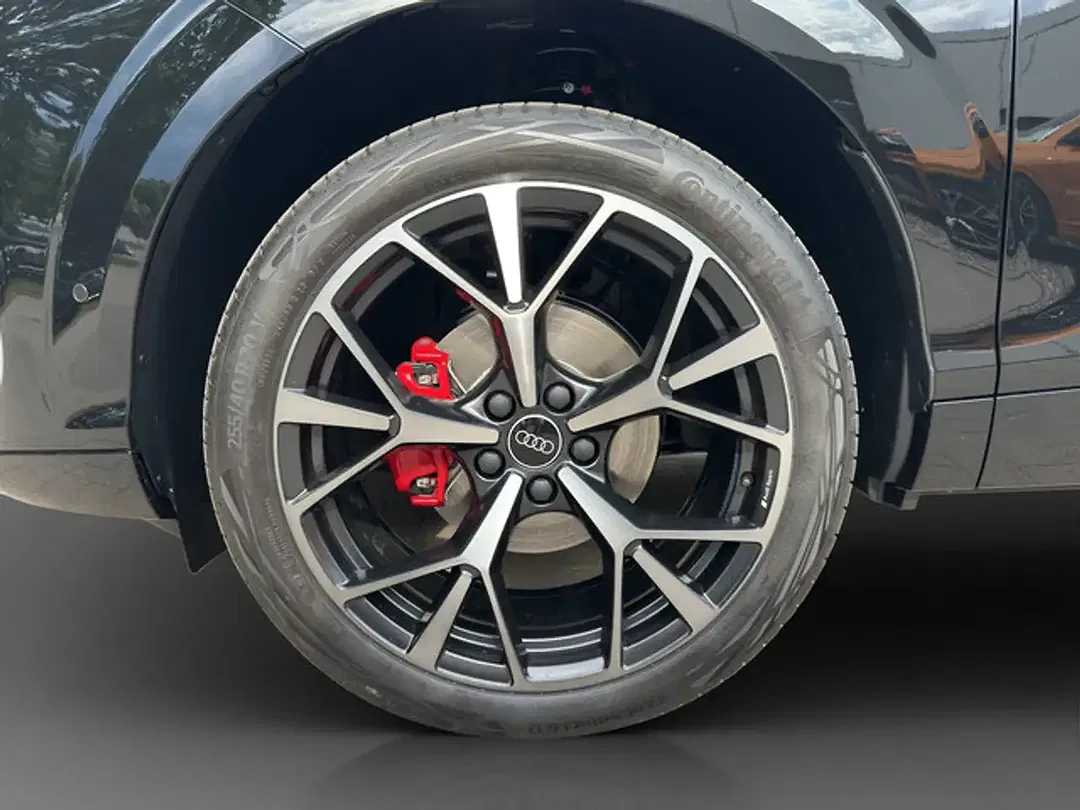 Audi Q3 - Thumbnail 10