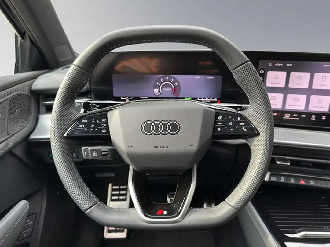 Audi Q3 - Thumbnail 12
