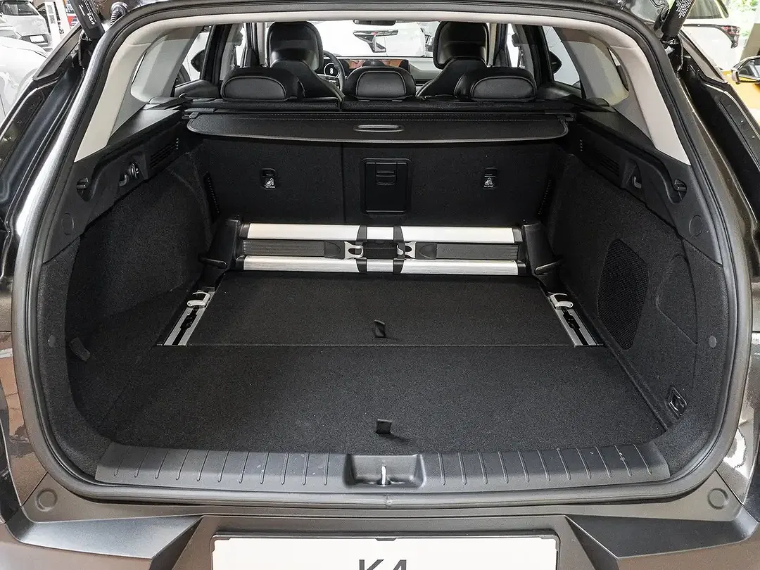Kia K4 - Thumbnail 15