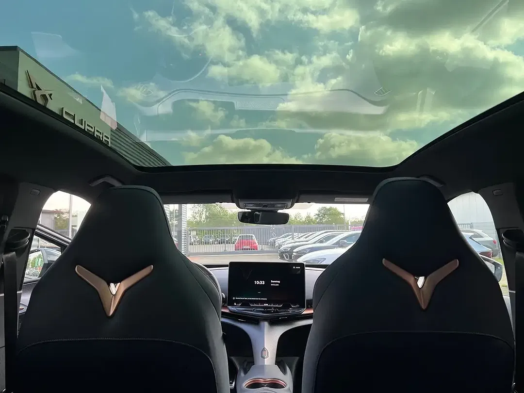 CUPRA Tavascan - Thumbnail 14