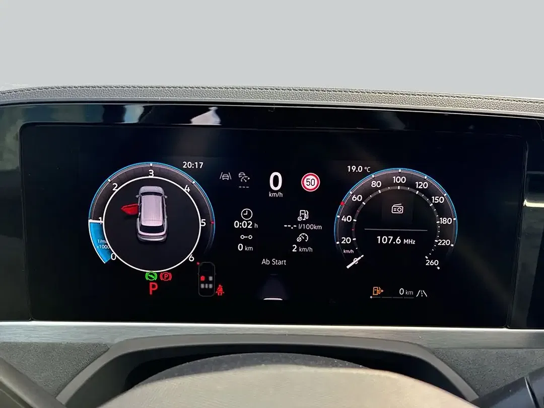 Volkswagen Passat Variant - Thumbnail 13