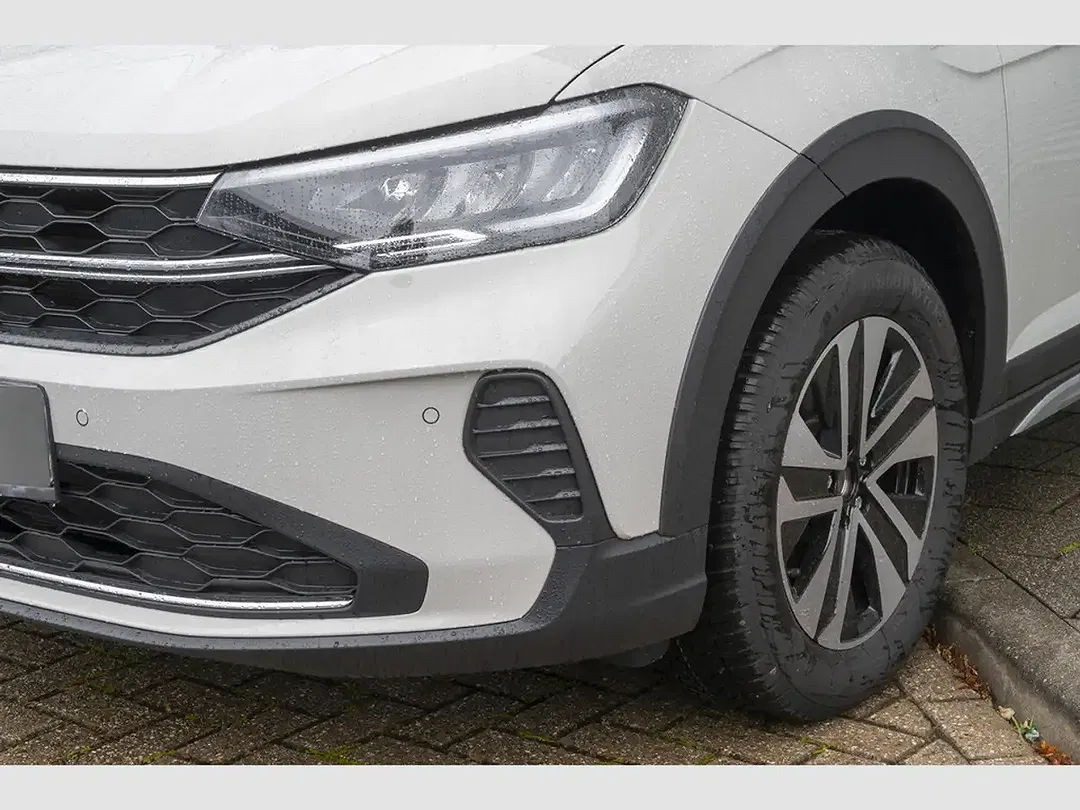 Volkswagen Taigo - Thumbnail 5
