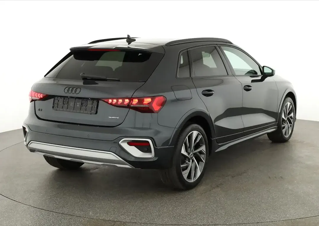 Audi A3 - Thumbnail 3