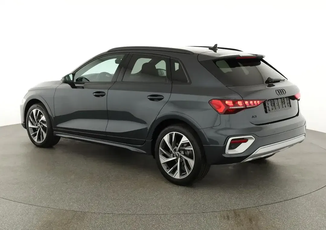 Audi A3 - Thumbnail 4