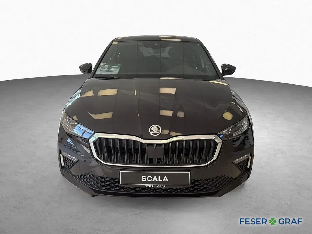 Skoda Scala - Thumbnail 2