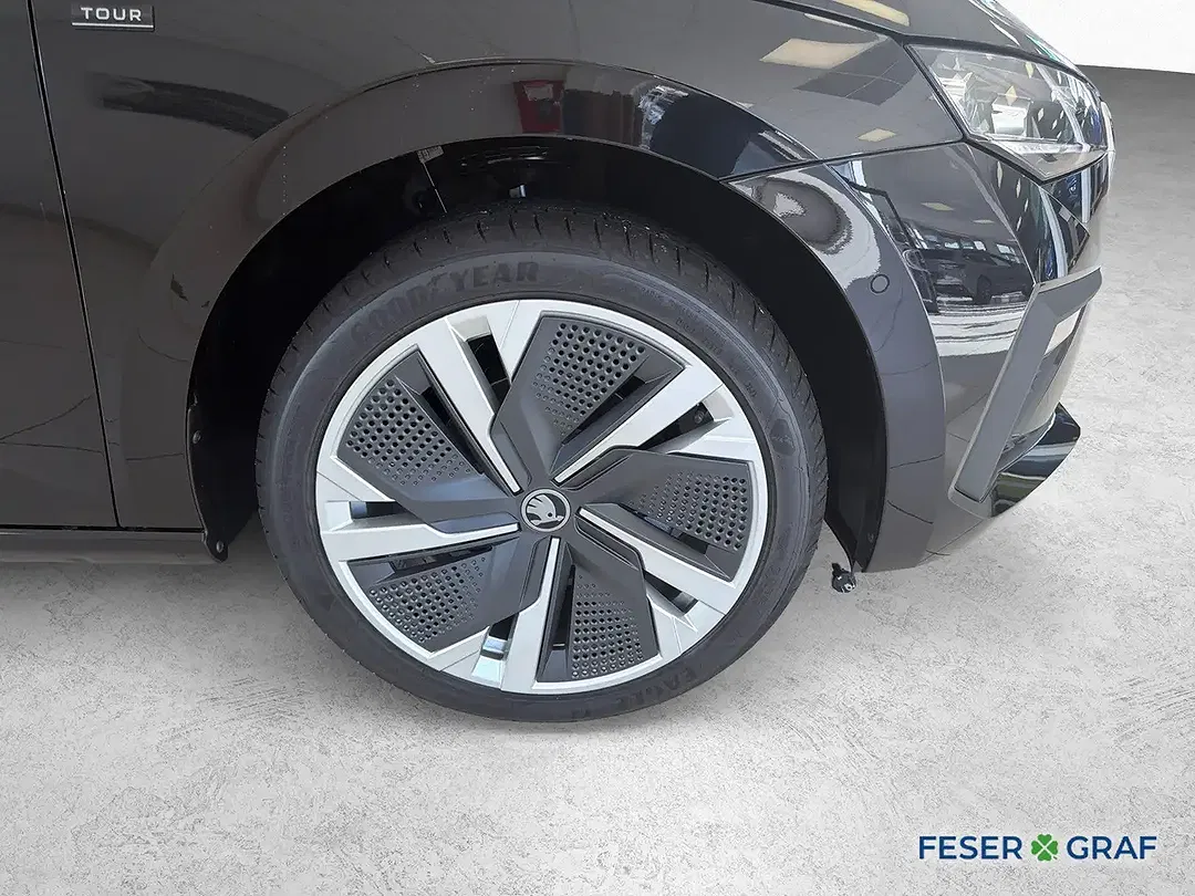 Skoda Scala - Thumbnail 4