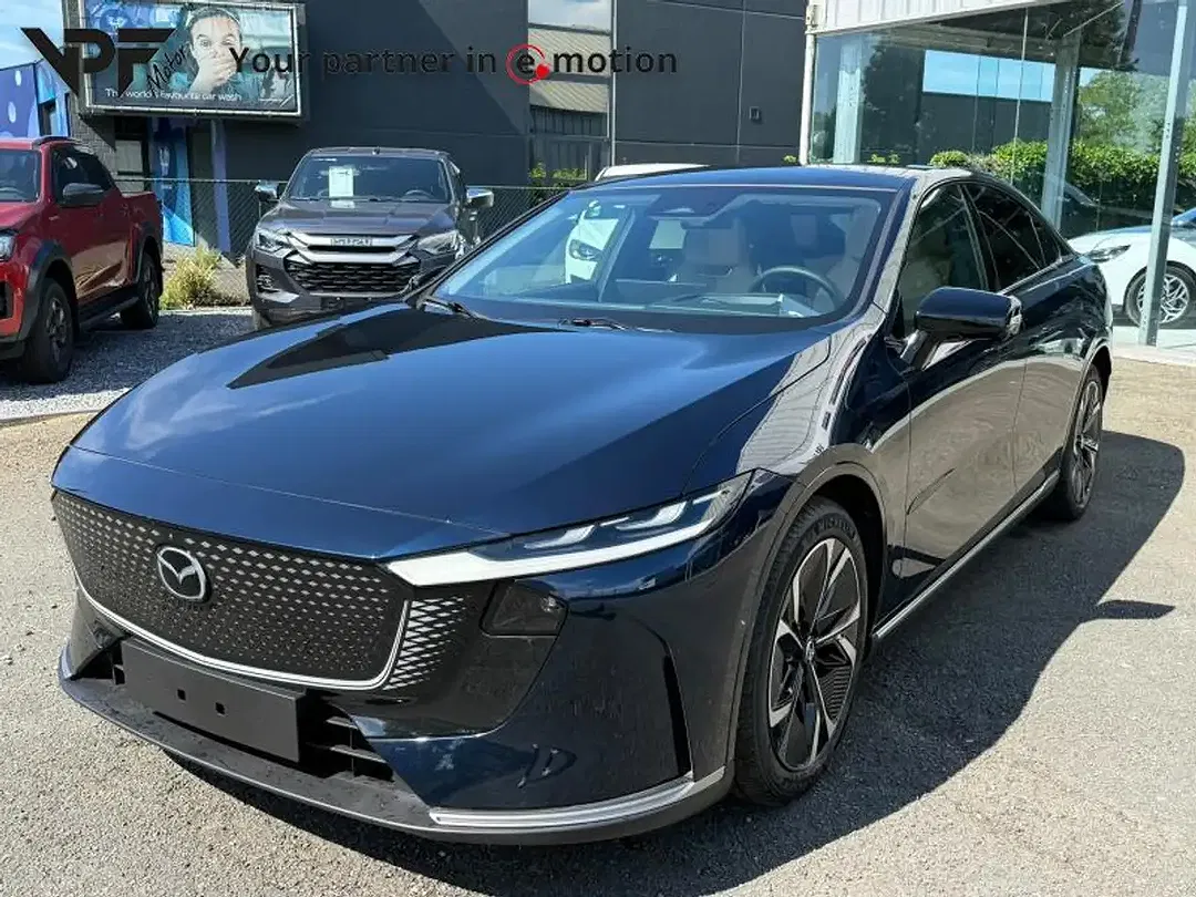Mazda 6e - Thumbnail 4