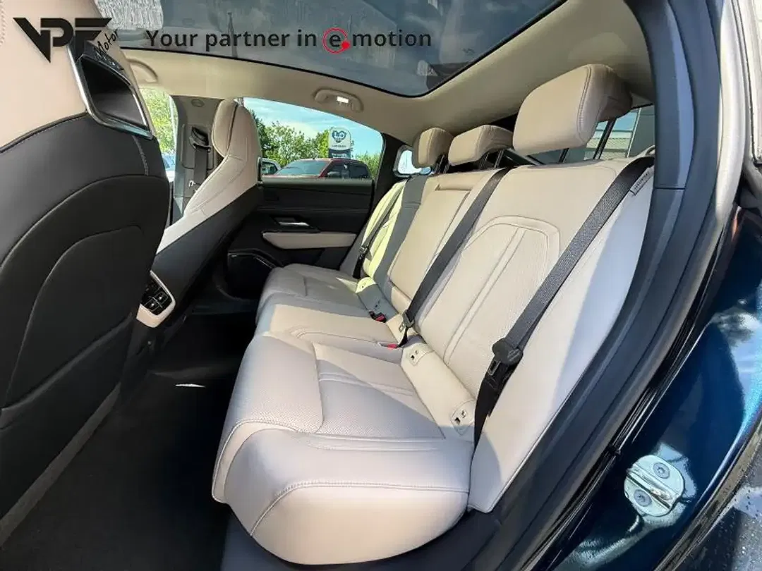 Mazda 6e - Thumbnail 9