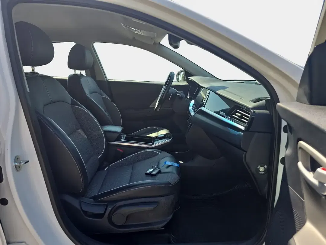 Kia Niro - Thumbnail 15
