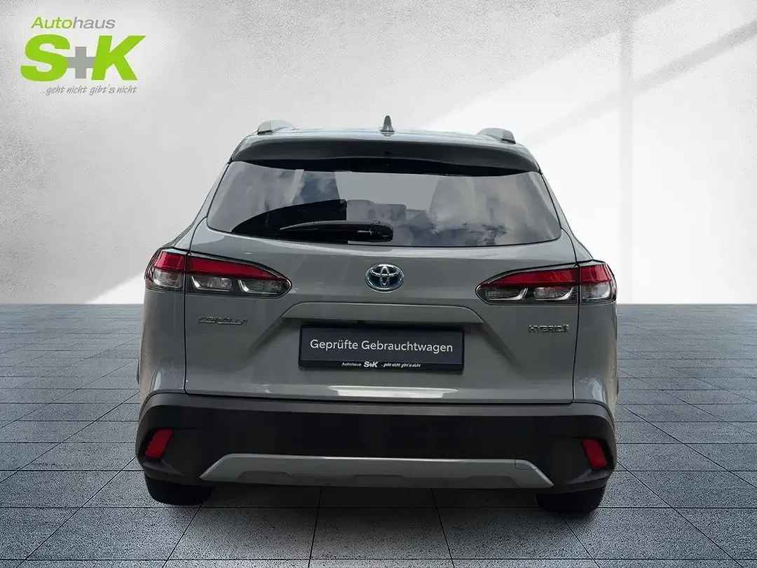 Toyota Corolla Cross - Thumbnail 3